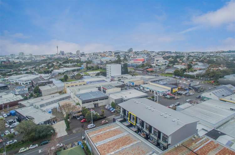 2l/12 Charles Street Mount Eden_7