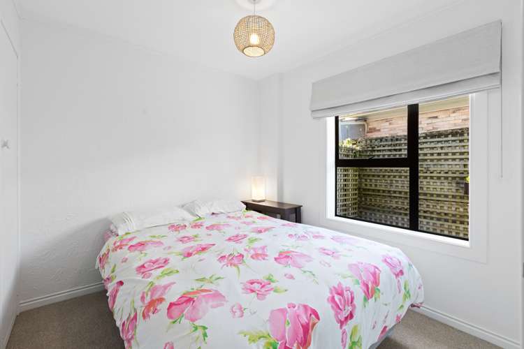 2/16 Riverside Road Orewa_8