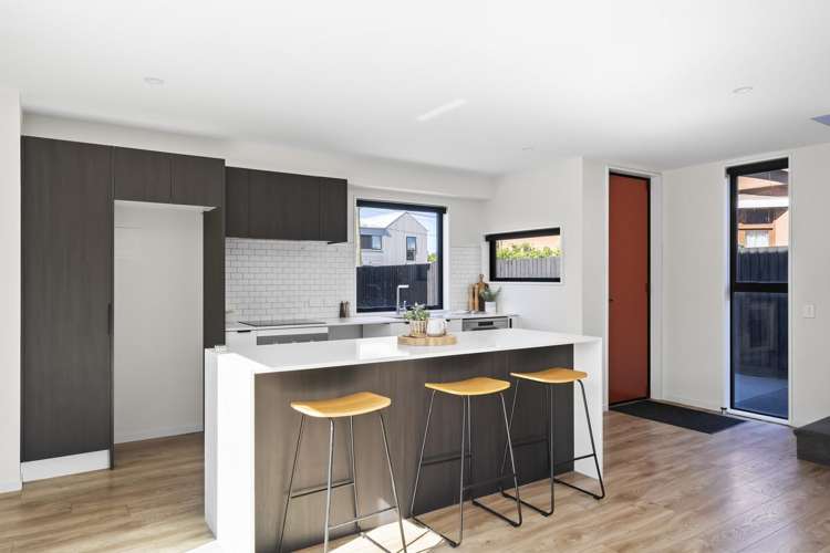 2/42 Dickens Street Addington_3