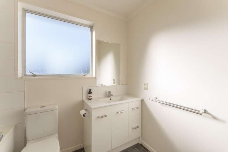 7/73 Clare Road Merivale_7
