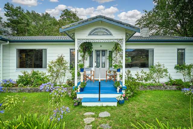 1664 Kahuranaki Road Kahuranaki_4