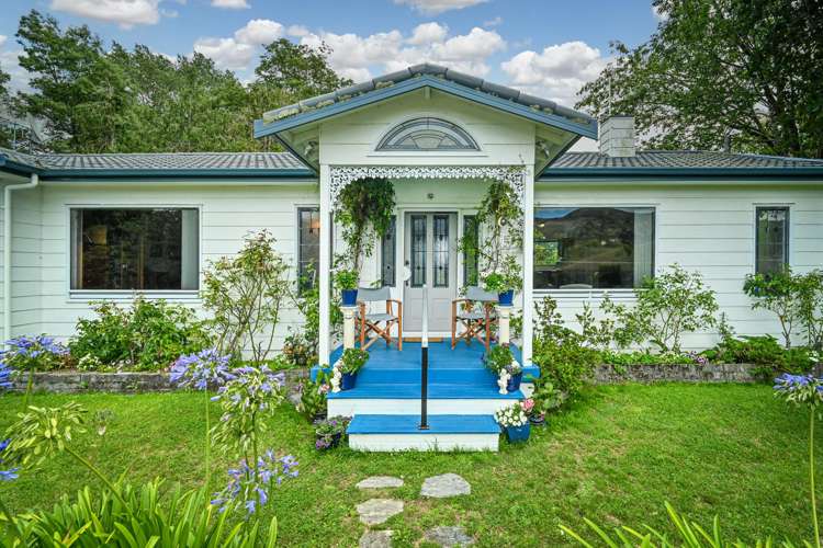 1664 Kahuranaki Road Kahuranaki_4