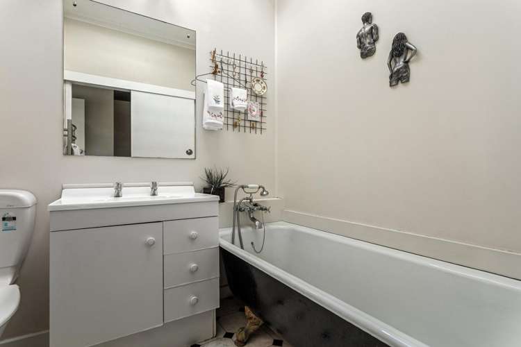 18 View Road Opotiki and Surrounds_15