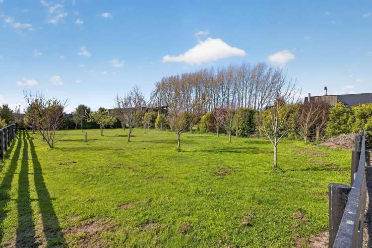 34 Copper Beech Road Woodend_41