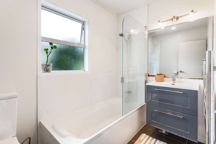 1/37 Weldene Avenue Glenfield_16