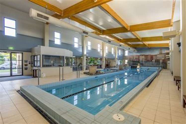 7 Applefield Court Northwood_26