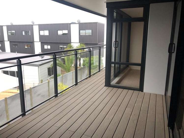 208/424 Maunganui Road 11229_13