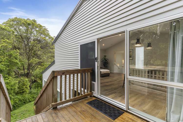 35b Taurus Crescent Beach Haven_8