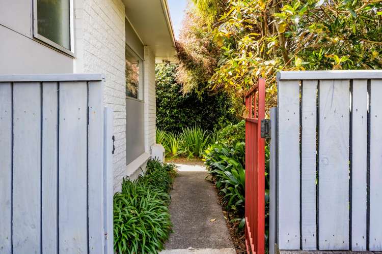 44 Fulford Street New Plymouth Central_23