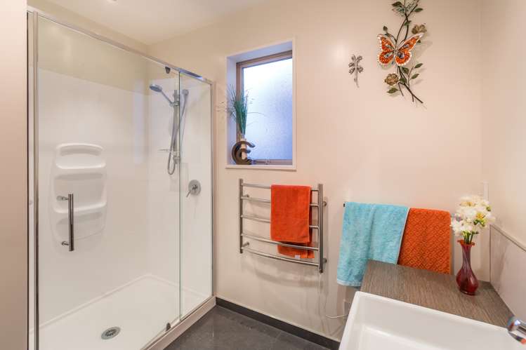 32 Date Crescent Aidanfield_12