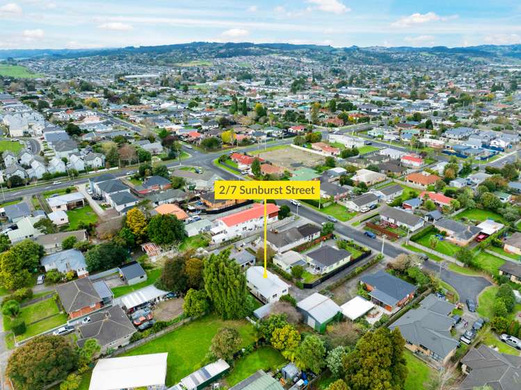 2/7 Sunburst Street Papakura_17