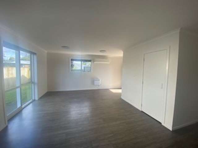 67 Chiefs Court Hamilton East_1