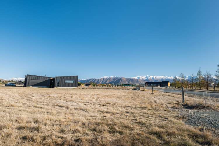 4 Neuman Road Twizel_2