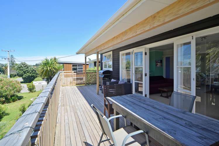 28 Pinedale Crescent Riversdale Beach_8