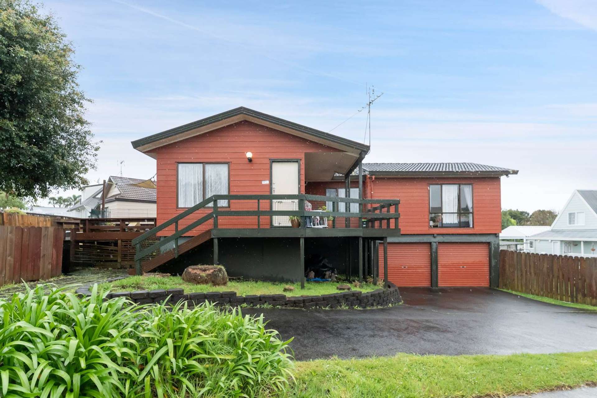 1/15 Seaglen Place Botany Downs_0