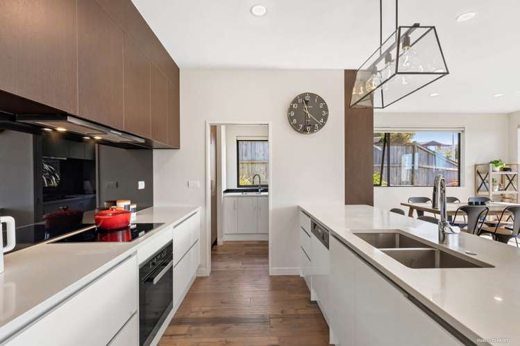 13 Caldera Drive Long Bay_11