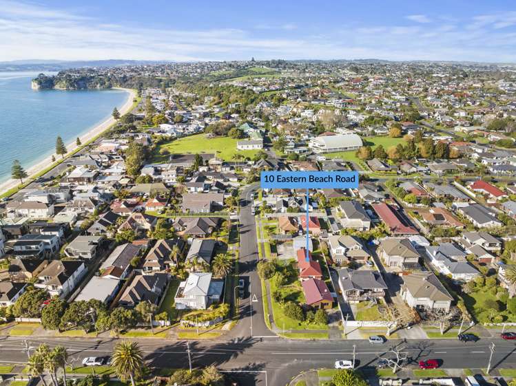 10 Eastern Beach Road Eastern Beach_31