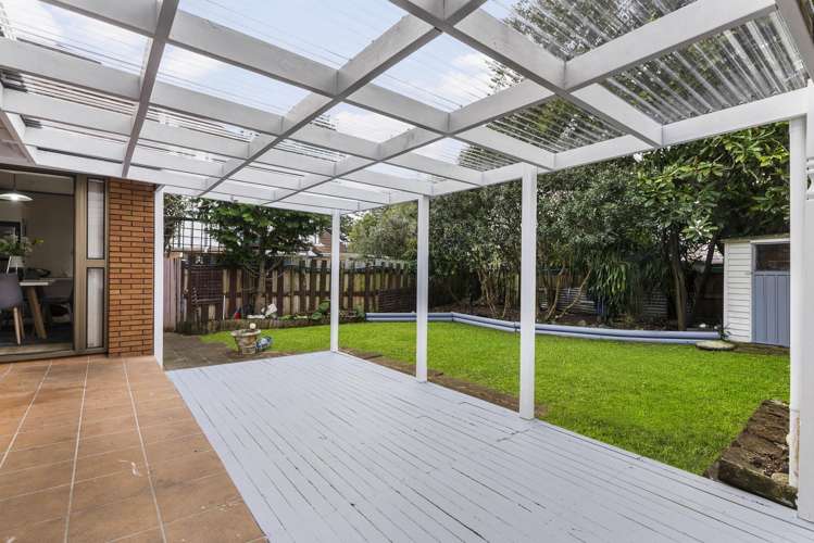 2/7 Roslyn Road Mount Wellington_9