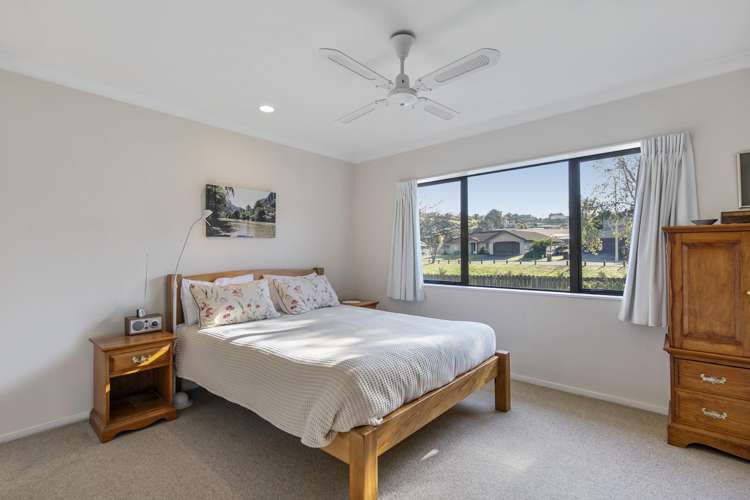 9 Valleyside Way Pukekohe_14