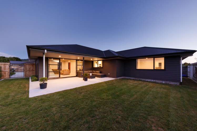 10 Peckham Lane Ashhurst_15