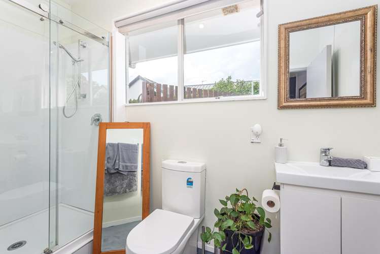 1/70A Creyke Road Ilam_11