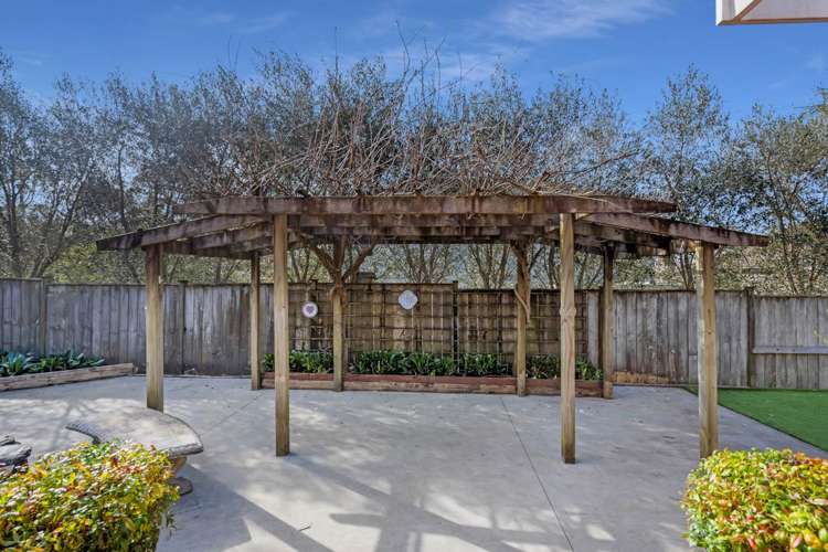 27 Franshell Crescent East Tamaki_25