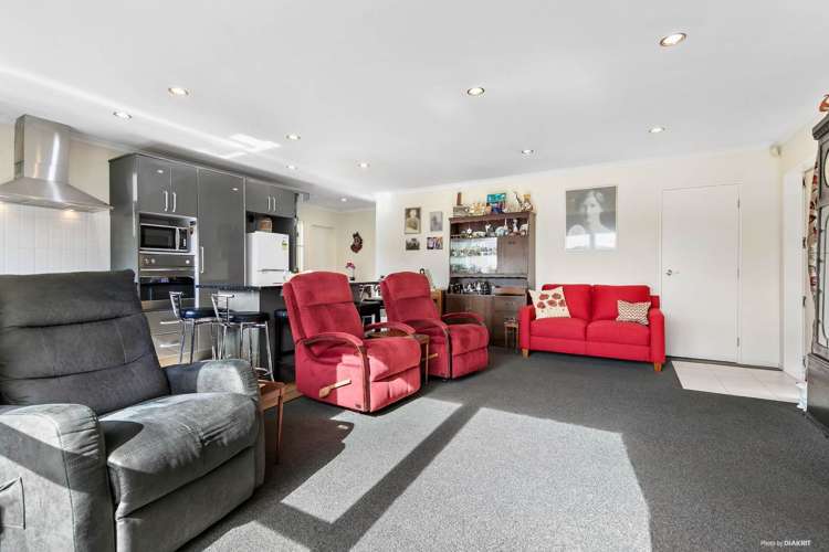 57 Freeland Avenue Mount Roskill_9