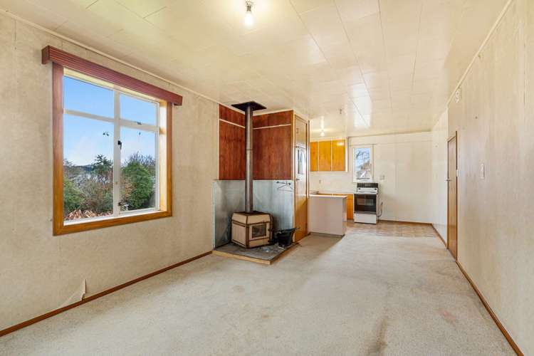 14 Stuart Street Owaka_5