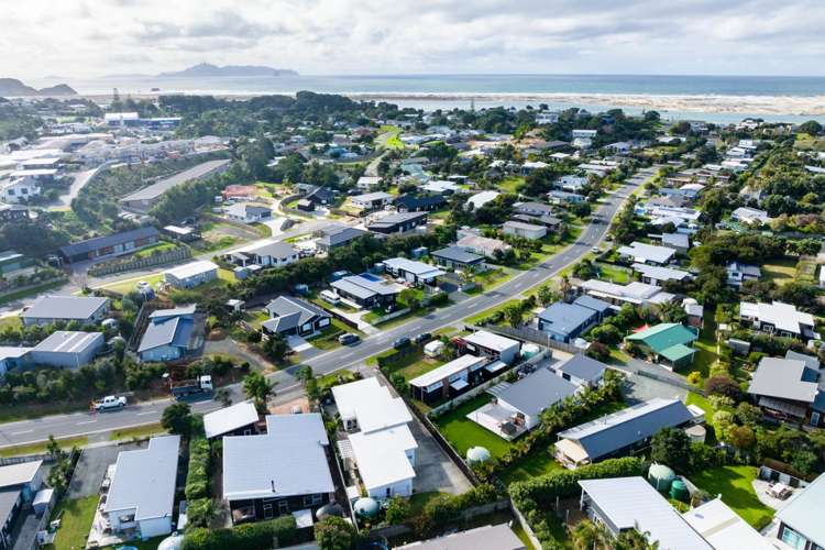14 Seabreeze Road Mangawhai Heads_38