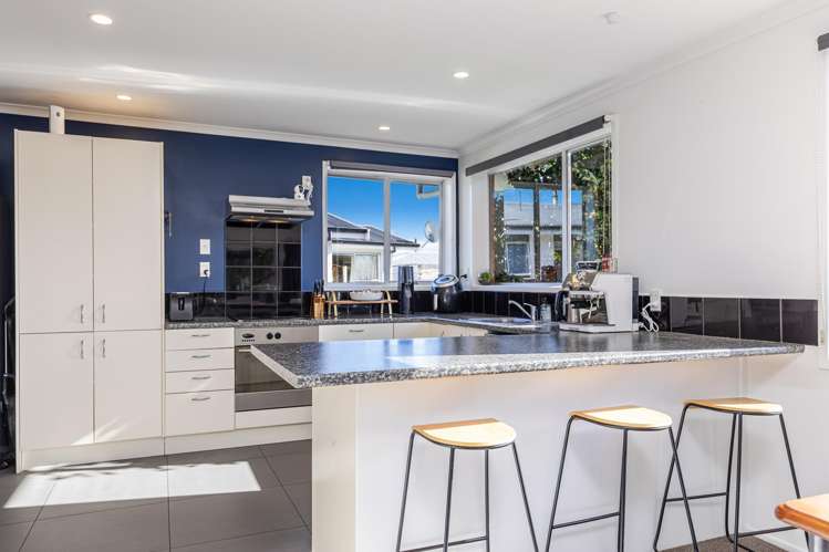 2 Lynley Crescent Blenheim Central_1