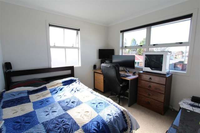 81 Chiefs Court Hamilton East_4