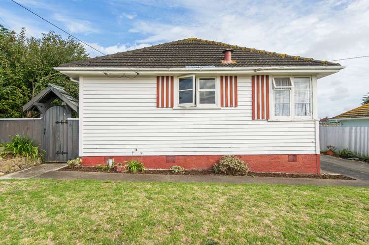22 Burns Street Tawhero_12