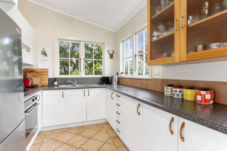 84 Astley Avenue New Lynn_6