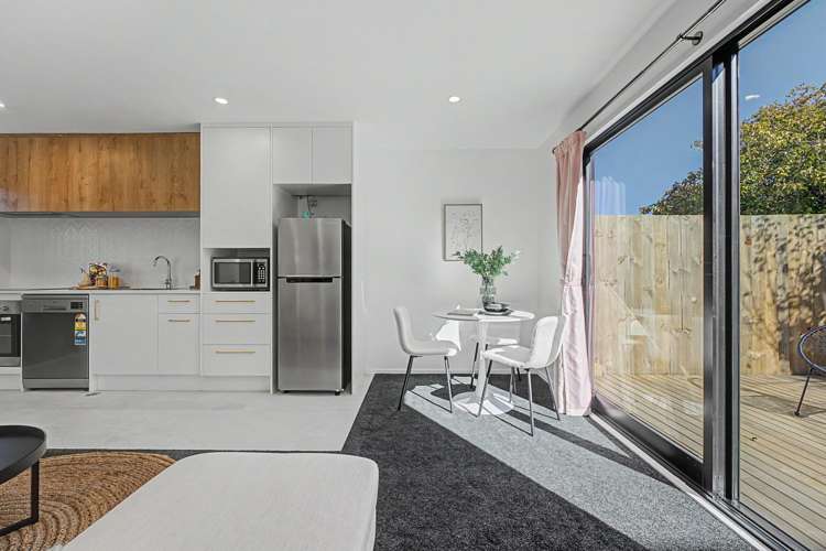 4/21 Spencer Street Addington_5