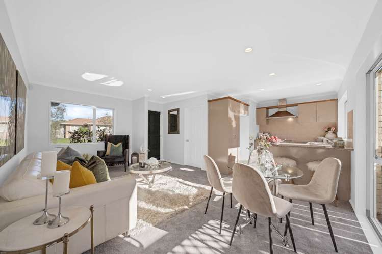 5 & 5A Ballydonegan Rise East Tamaki_32