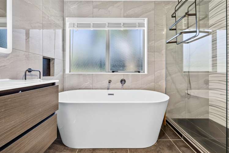 21 Kotanui Avenue Army Bay_20
