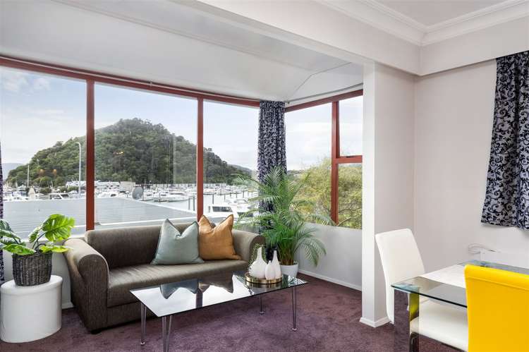 1/29 Waikawa Road Picton_5