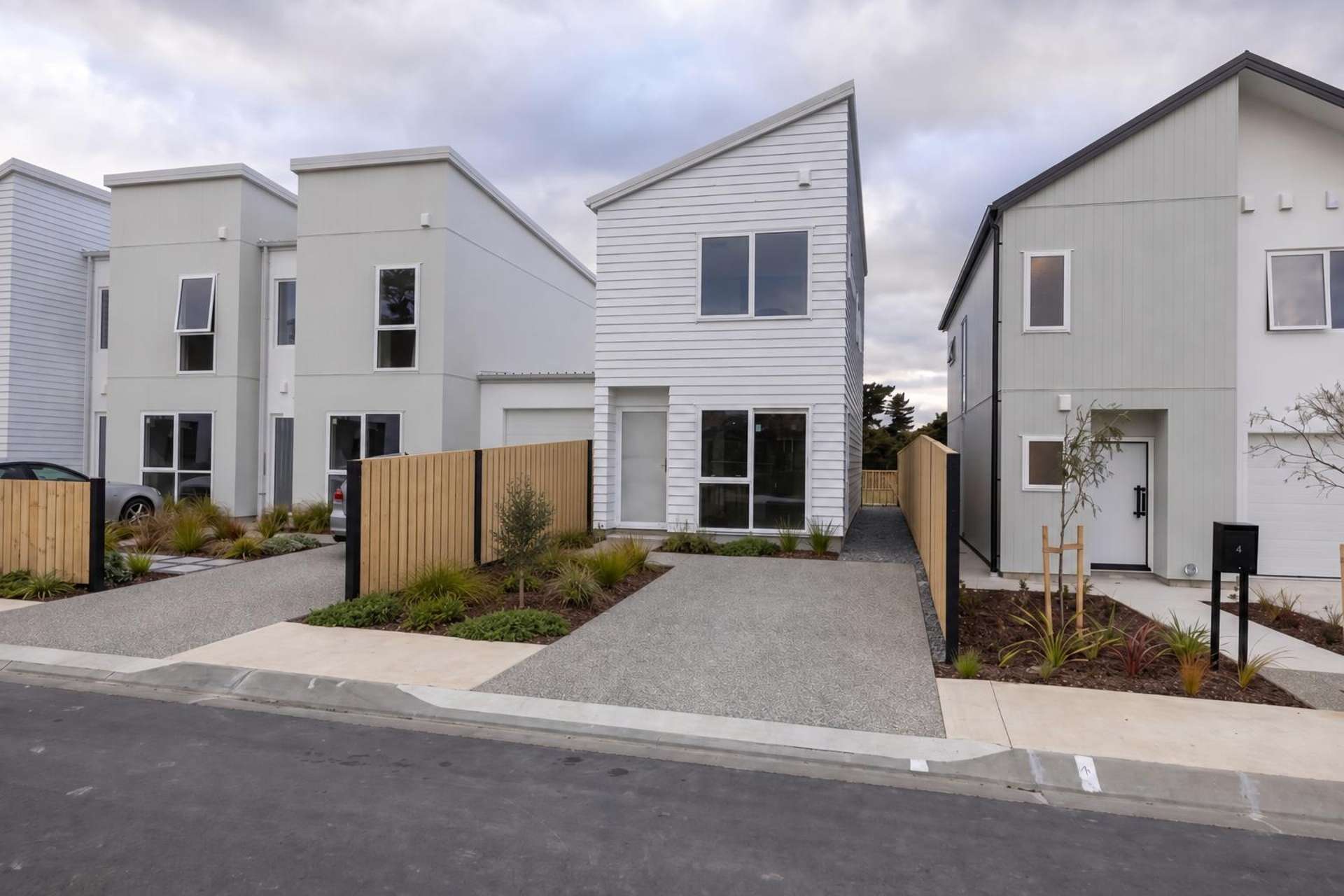28 Tarāpuka Rd Kenepuru_0