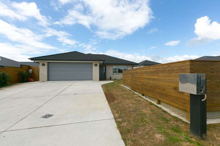 6 Cooke Farm Grove Waiwhakaiho_28