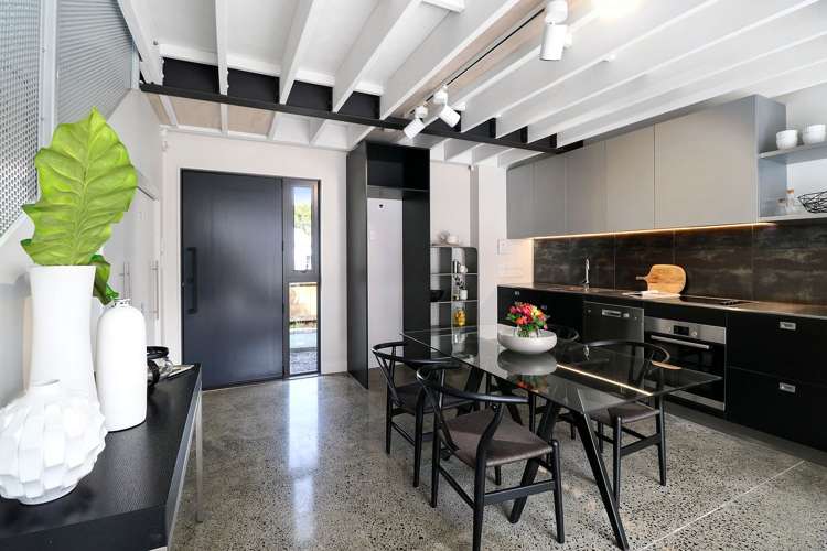 5/61 Wellington Street_0