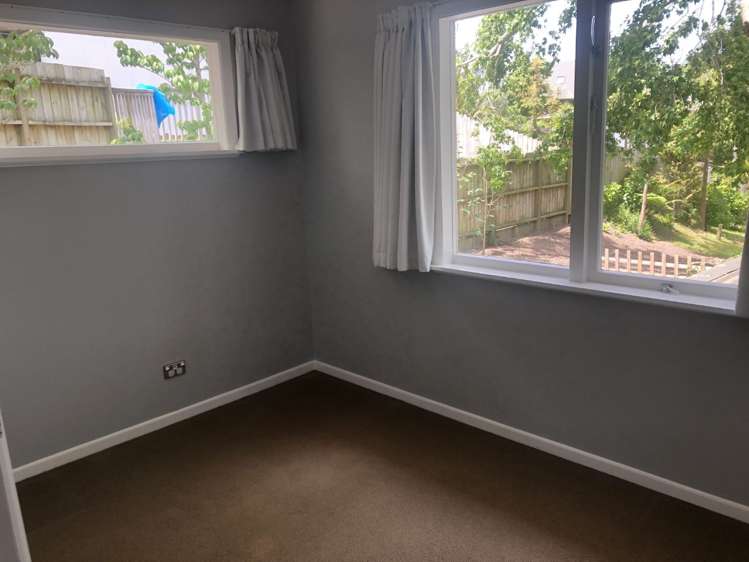 15 Drome View Place Beach Haven_10