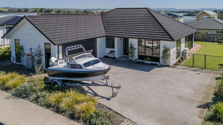 4 Okohaka Avenue Glenbrook_1