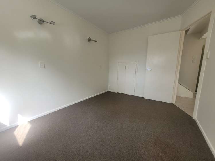 5E Athens Road 10051_13