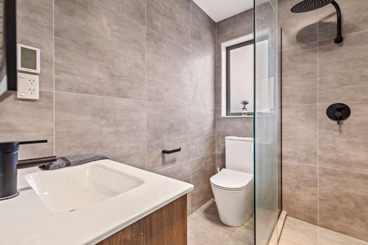 4 Hea Road Hobsonville_16