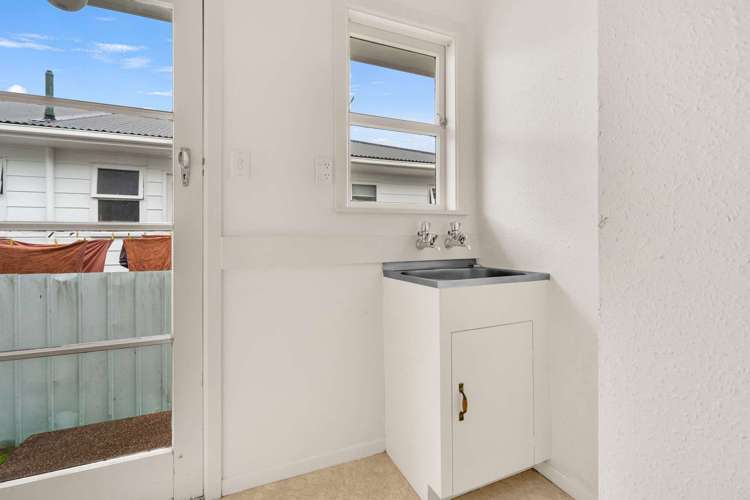 14b Doment Crescent Orewa_9