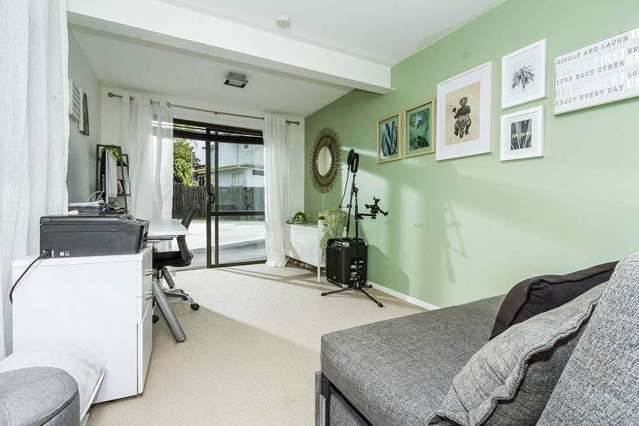 1/36 Cassino Street Bayswater_2