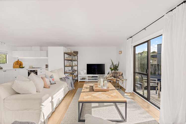 4 Ruby Cove Omaha_11