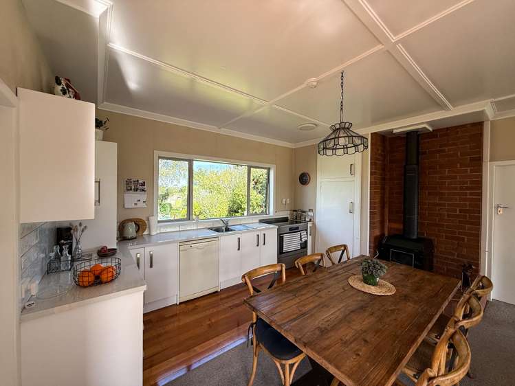 372 Looney Road South Hillend_22