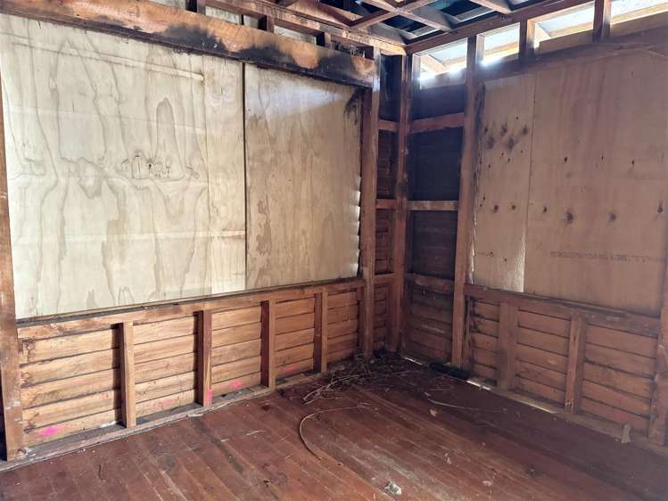 426 State Highway 6 Coal Creek_14