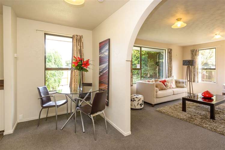 1/16 Kinross Street Hei Hei_2